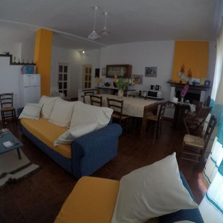 Bed and Breakfast Al Sole Di Pula Exterior foto