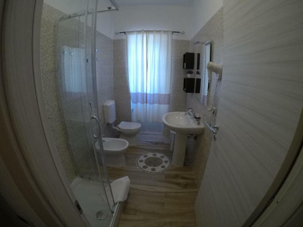 Bed and Breakfast Al Sole Di Pula Exterior foto